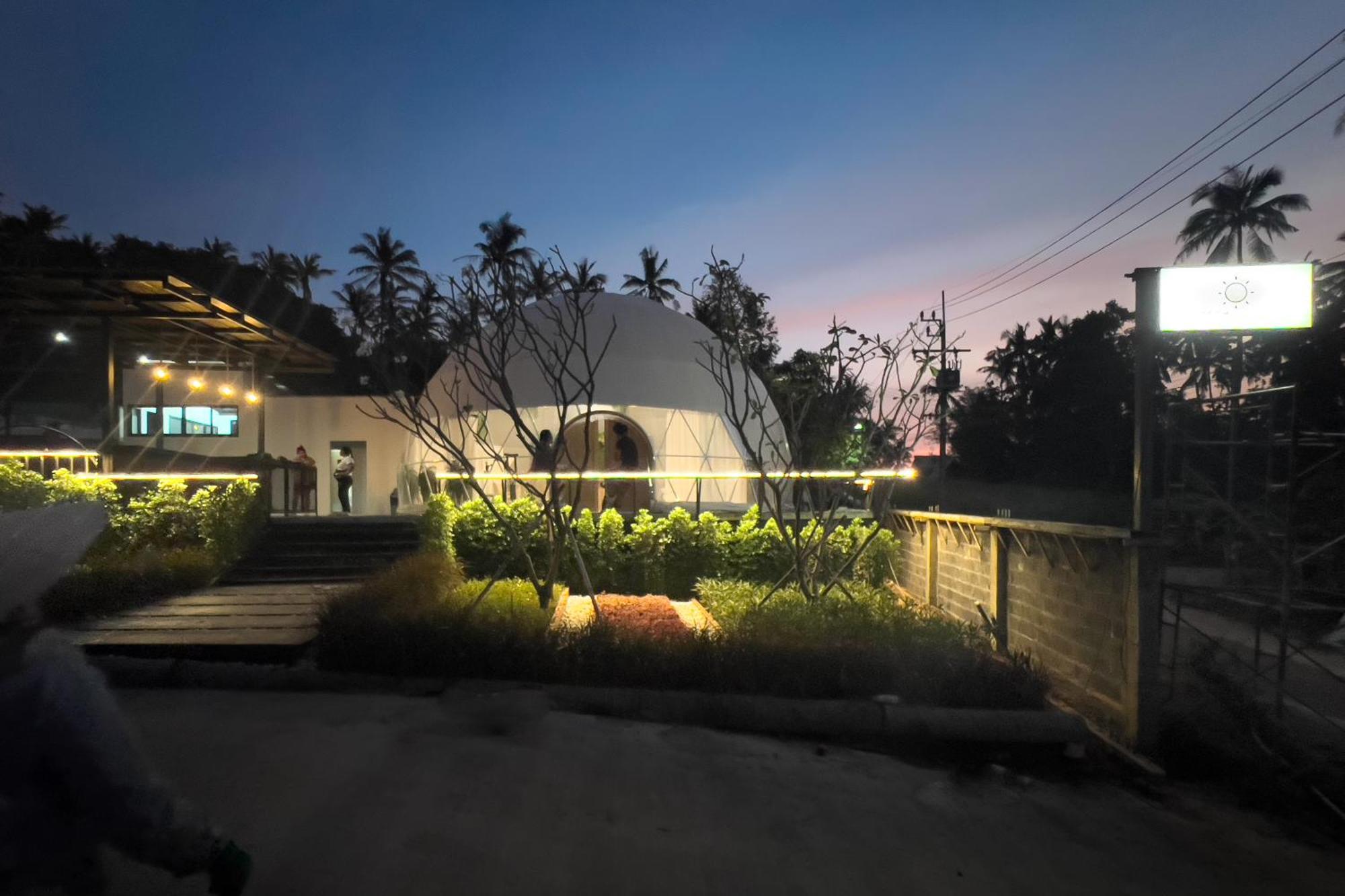 Sunny Side Resort Ko Tao Buitenkant foto